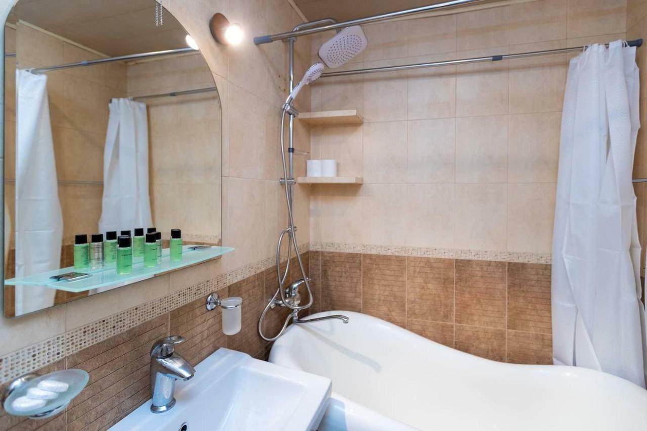 Wehost Cosy Apartment 第比利斯 外观 照片
